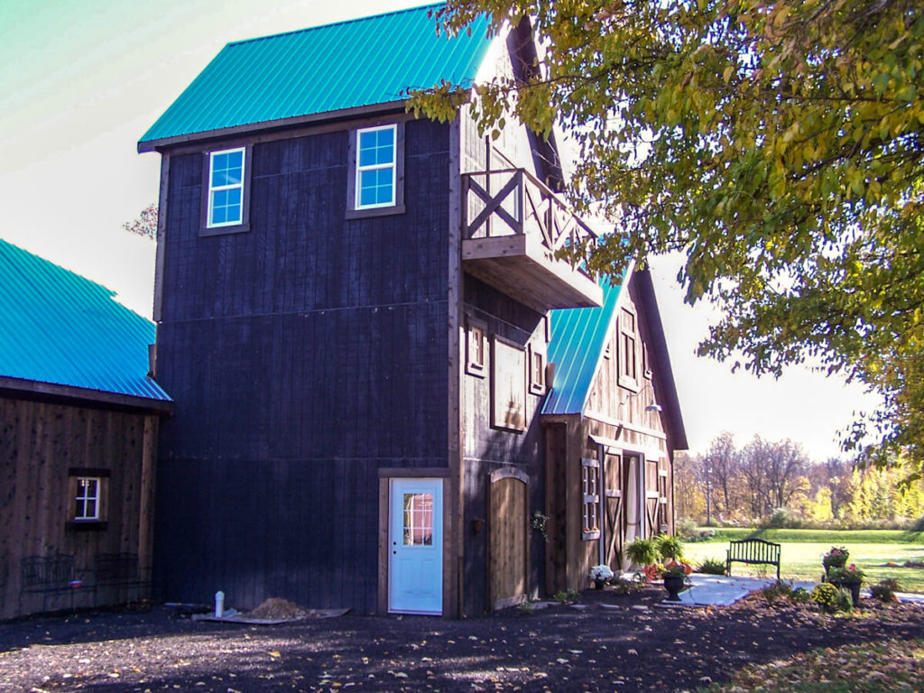 View of the new traditional barn in Indiana